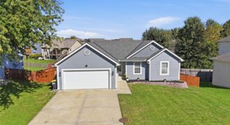 1603 Clear Creek Drive, Kearney, MO 64060