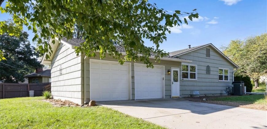 1606 NE 68TH Place, Gladstone, MO 64118