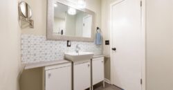 1606 NE 68TH Place, Gladstone, MO 64118