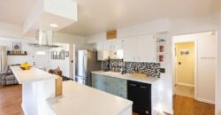 1606 NE 68TH Place, Gladstone, MO 64118