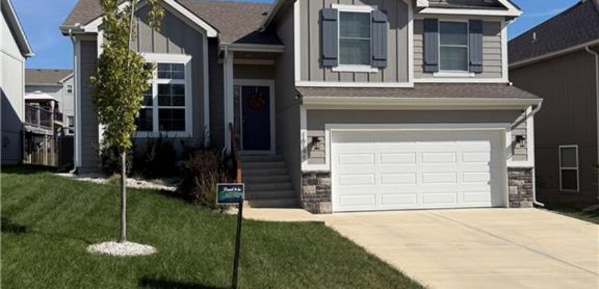 16148 Giorgia Street, Parkville, MO 64152