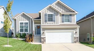 16148 Giorgia Street, Parkville, MO 64152