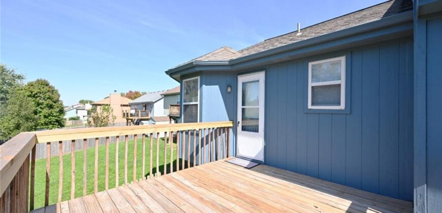 11304 N NASHUA Drive, Kansas City, MO 64155