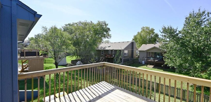 11304 N NASHUA Drive, Kansas City, MO 64155