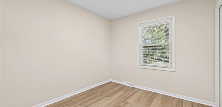 14710 NW 67th Street, Parkville, MO 64152