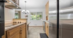 1700 NE 67th Place, Gladstone, MO 64118