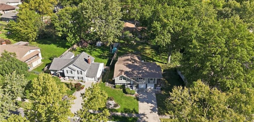 1700 NE 67th Place, Gladstone, MO 64118