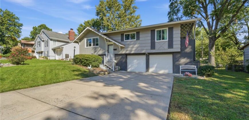 1700 NE 67th Place, Gladstone, MO 64118