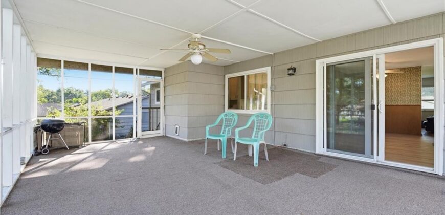 1700 NE 67th Place, Gladstone, MO 64118