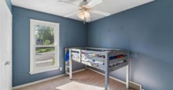 700 NE 55TH Street, Kansas City, MO 64118