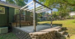 700 NE 55TH Street, Kansas City, MO 64118