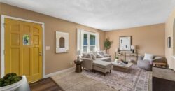 700 NE 55TH Street, Kansas City, MO 64118