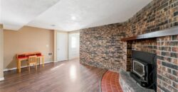 700 NE 55TH Street, Kansas City, MO 64118
