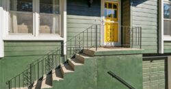 700 NE 55TH Street, Kansas City, MO 64118