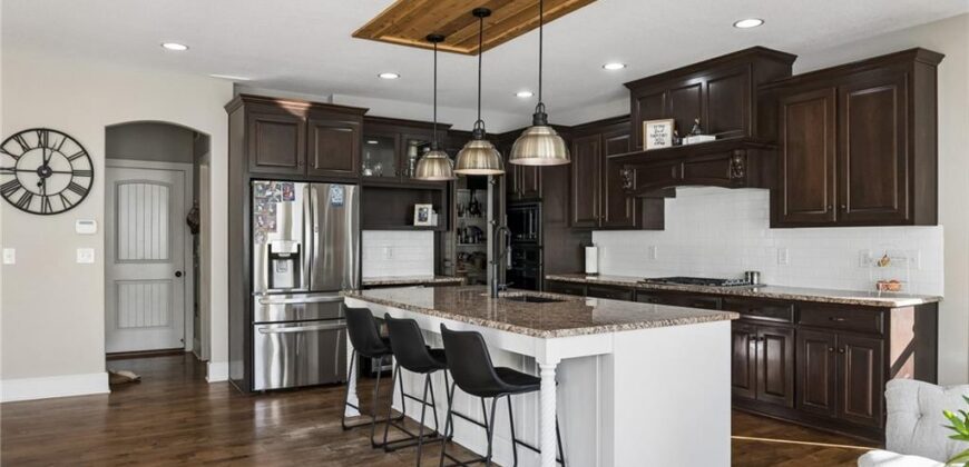 13017 Kelli Drive, Kearney, MO 64060
