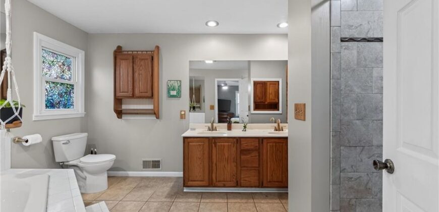 115 S Titus Avenue, Excelsior Springs, MO 64024
