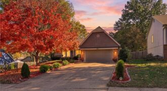 6911 N Flora Avenue, Gladstone, MO 64118