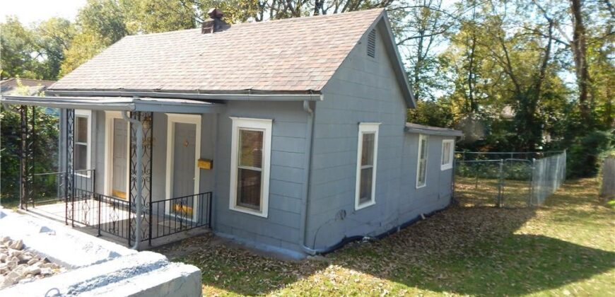 452 WATER Street, Liberty, MO 64068