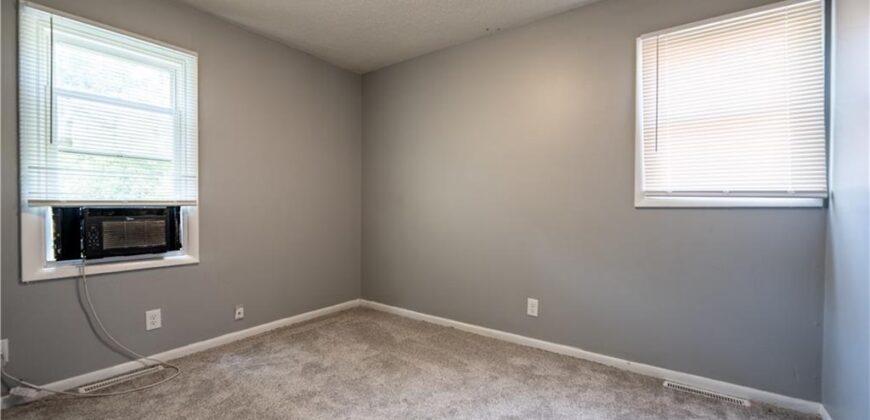 5126 N Corrington Avenue, Kansas City, MO 64119