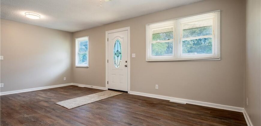 5126 N Corrington Avenue, Kansas City, MO 64119