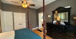 6 W 12th Street, Parkville, MO 64152