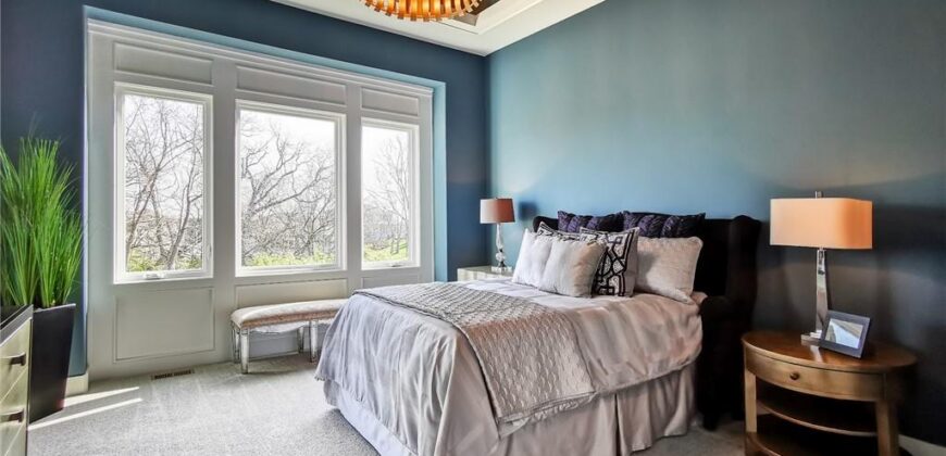 10514 N Olive Court, Kansas City, MO 64155