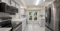 7 NE 80th Street, Kansas City, MO 64118