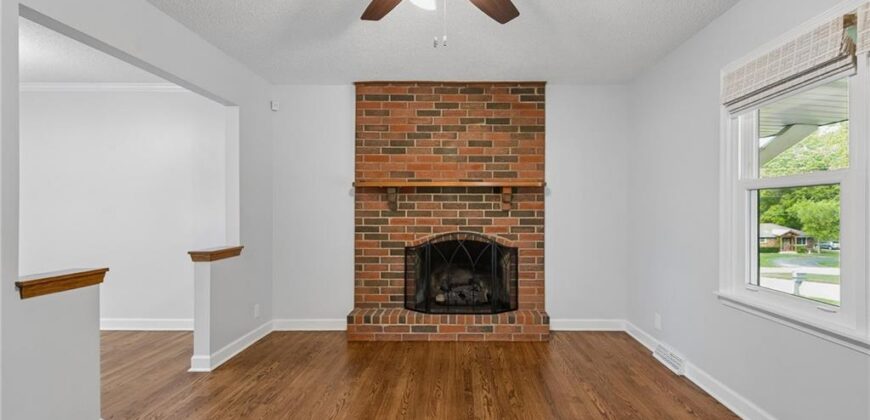 7 NE 80th Street, Kansas City, MO 64118