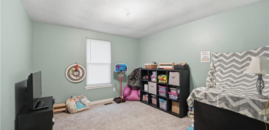 7415 NW 80th Terrace, Kansas City, MO 64152