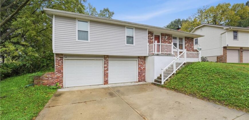 7415 NW 80th Terrace, Kansas City, MO 64152