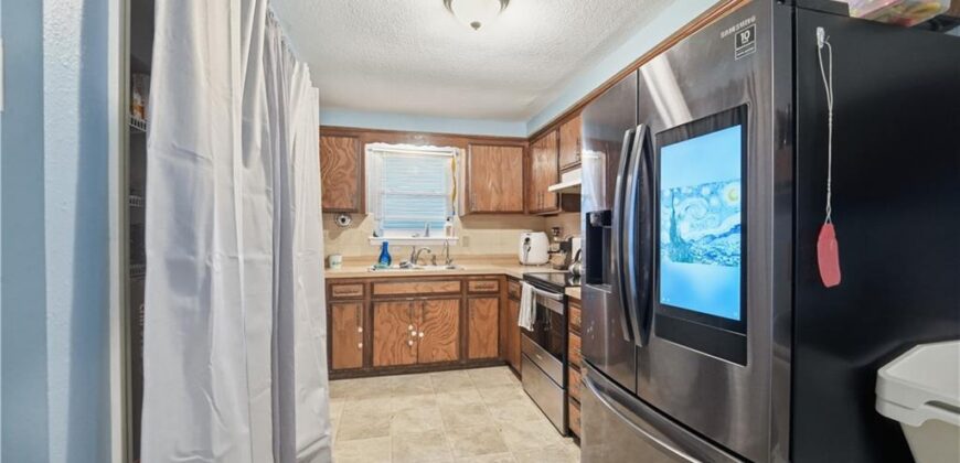 7415 NW 80th Terrace, Kansas City, MO 64152