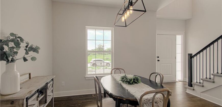 1105 Halle Drive, Kearney, MO 64060
