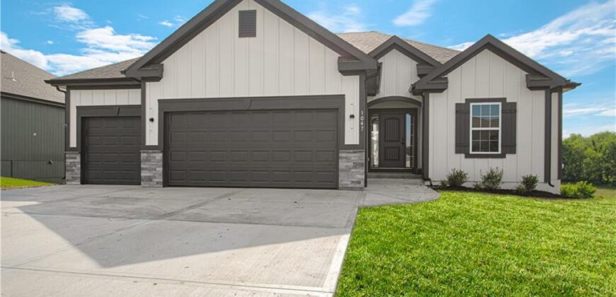 9913 N North Manning Avenue, Kansas City, MO 64157
