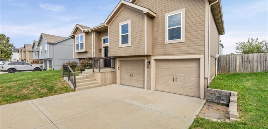 502 193rd Street, Smithville, MO 64089