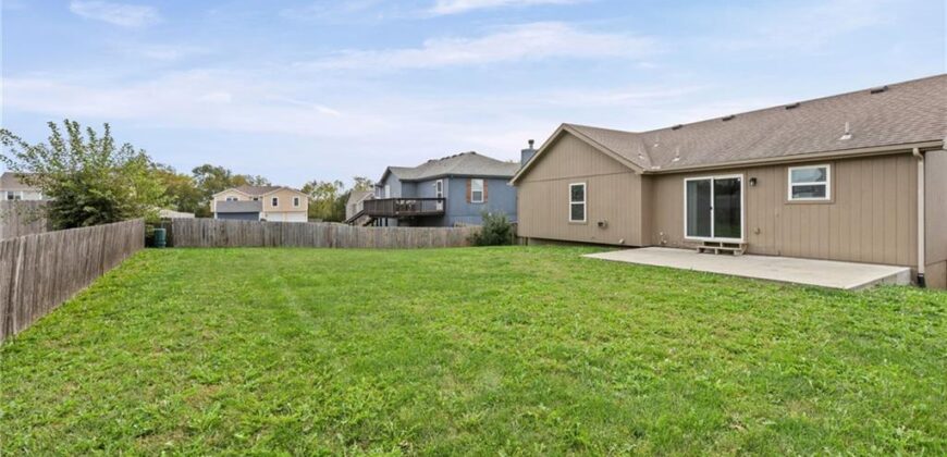 502 193rd Street, Smithville, MO 64089