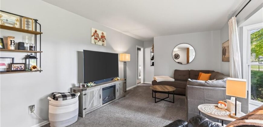 114 W 8th Street, Kearney, MO 64060