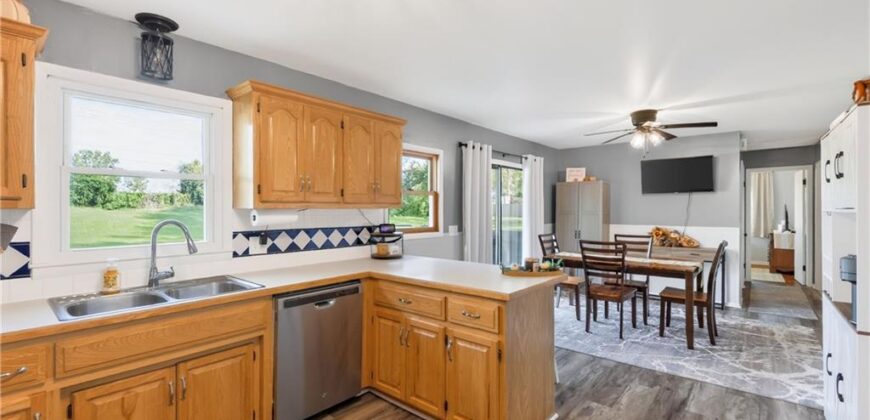 114 W 8th Street, Kearney, MO 64060
