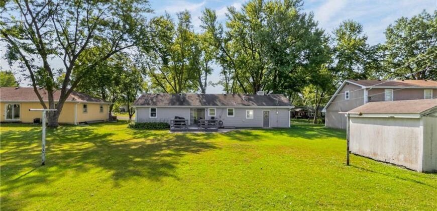 114 W 8th Street, Kearney, MO 64060