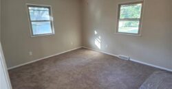 11144 N Kenwood Avenue, Kansas City, MO 64155