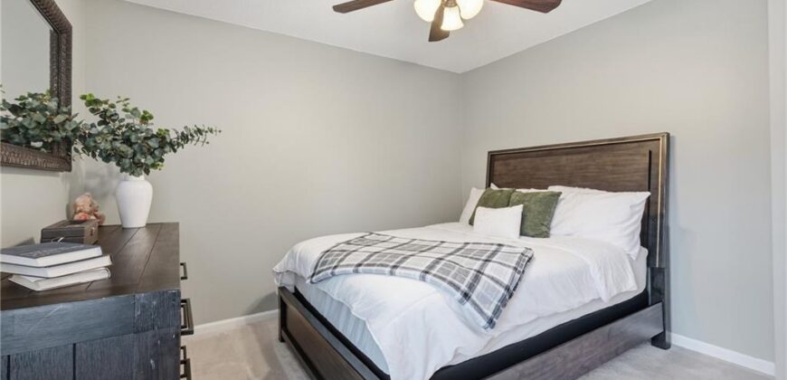 918 NE 93rd Court, Kansas City, MO 64155