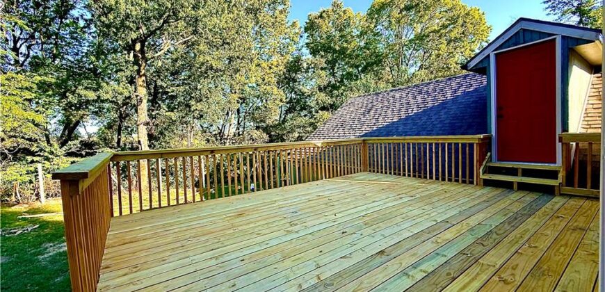 4833 N Winchester Street, Kansas City, MO 64119
