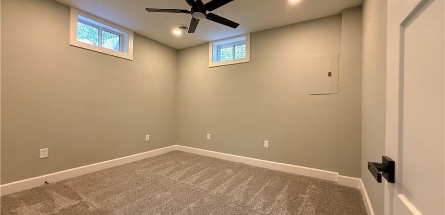 4833 N Winchester Street, Kansas City, MO 64119