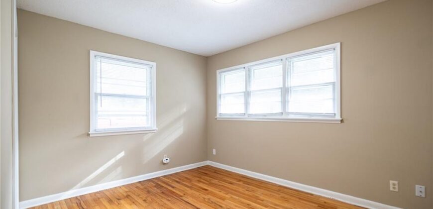 5444 N Cypress Avenue, Kansas City, MO 64119