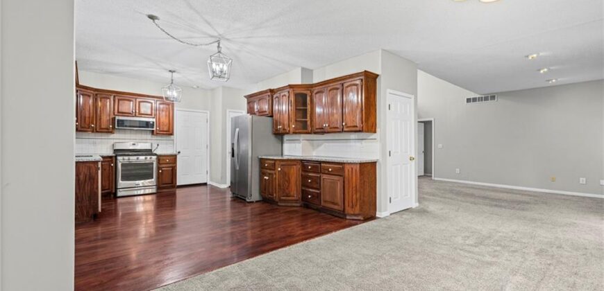 315 Shannon Avenue, Smithville, MO 64089
