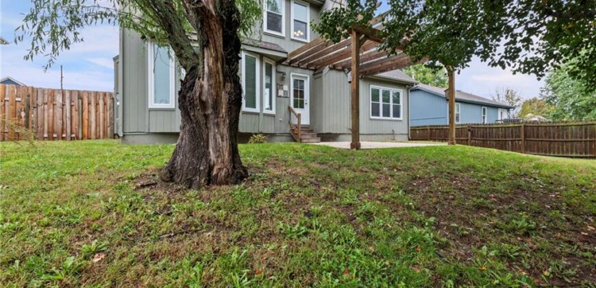 315 Shannon Avenue, Smithville, MO 64089