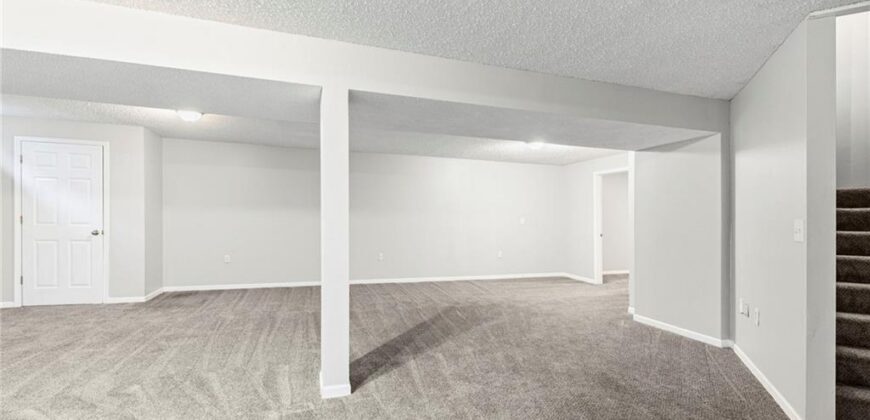 315 Shannon Avenue, Smithville, MO 64089