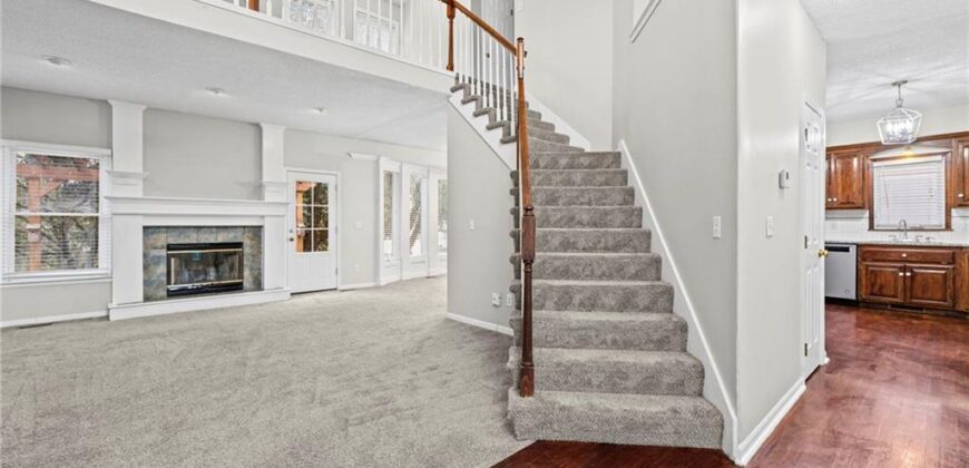 315 Shannon Avenue, Smithville, MO 64089