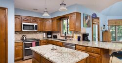 719 White Oak Lane, Gladstone, MO 64116