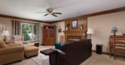 719 White Oak Lane, Gladstone, MO 64116