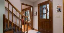 719 White Oak Lane, Gladstone, MO 64116